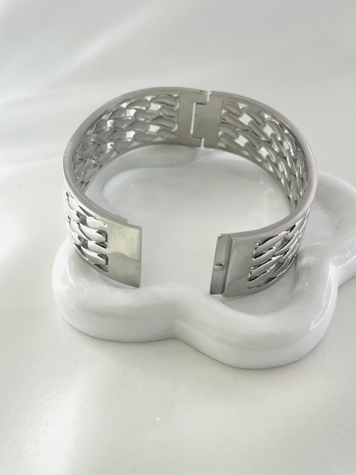Bracelet jonc large effet grosse maille - Chic et sublime by sz