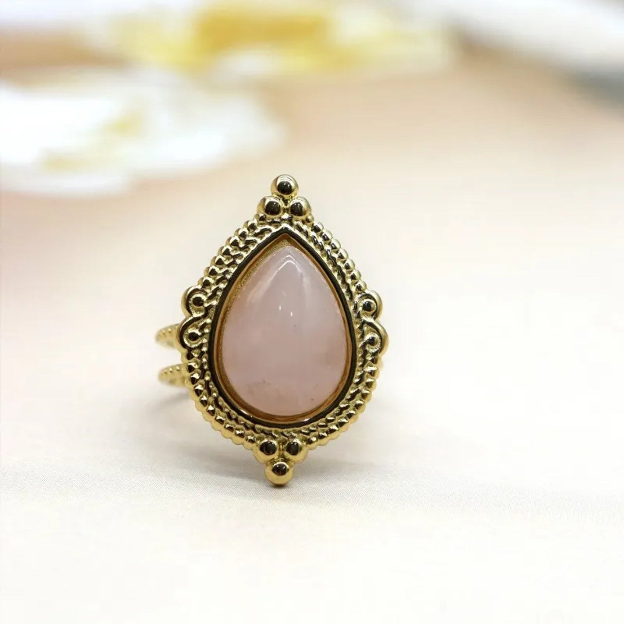 Bague dorée pierre naturelle – Acier inoxydable & pierre fine | Élégance bohème et énergie positive - Chic et sublime by sz