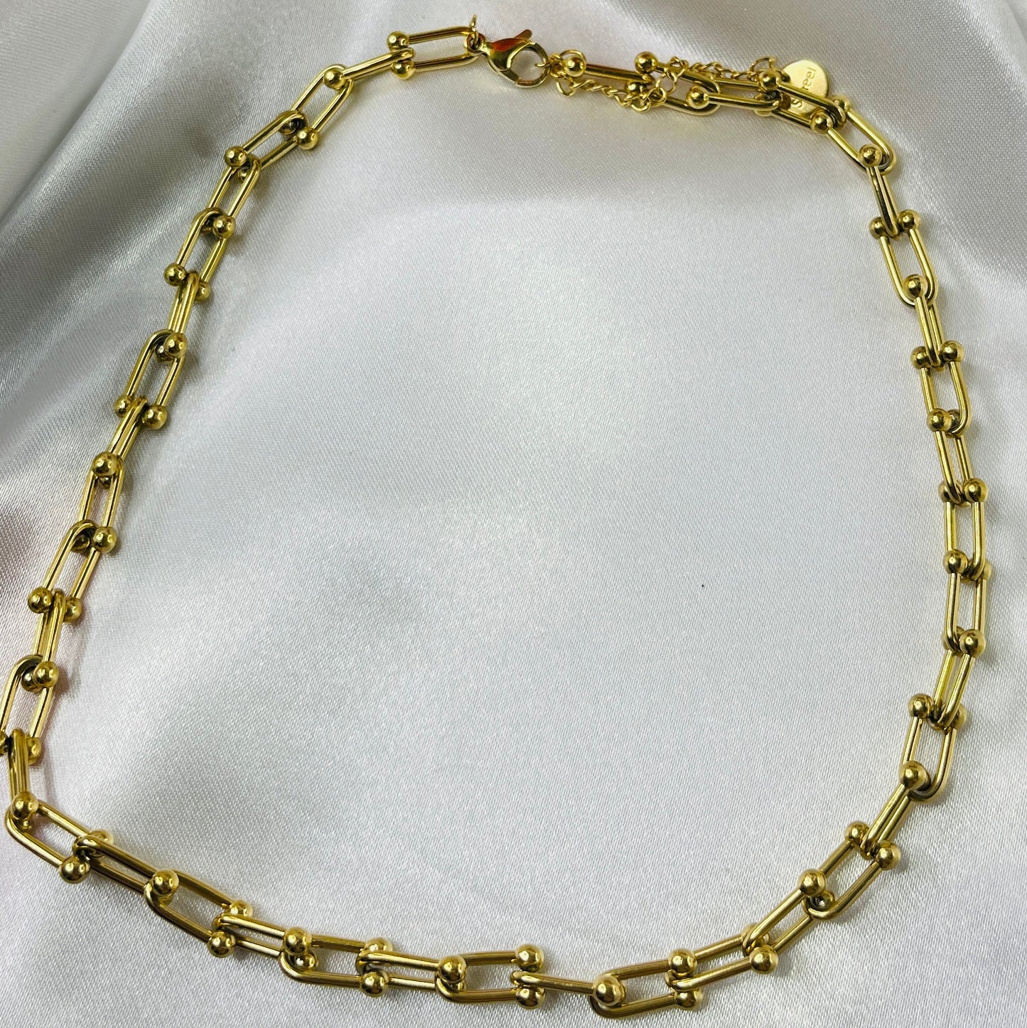 Collier LILYA - Chic et sublime by sz