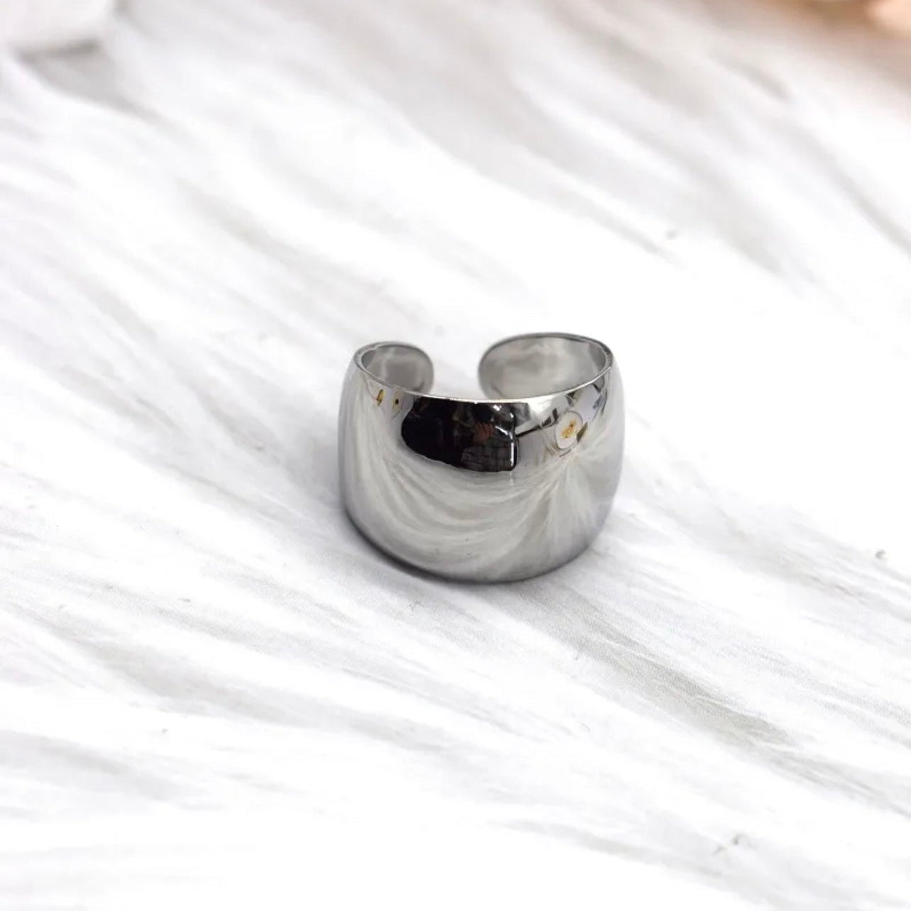 Bague Eva – Intemporelle, chic et ultra facile à porter - Chic et sublime by sz
